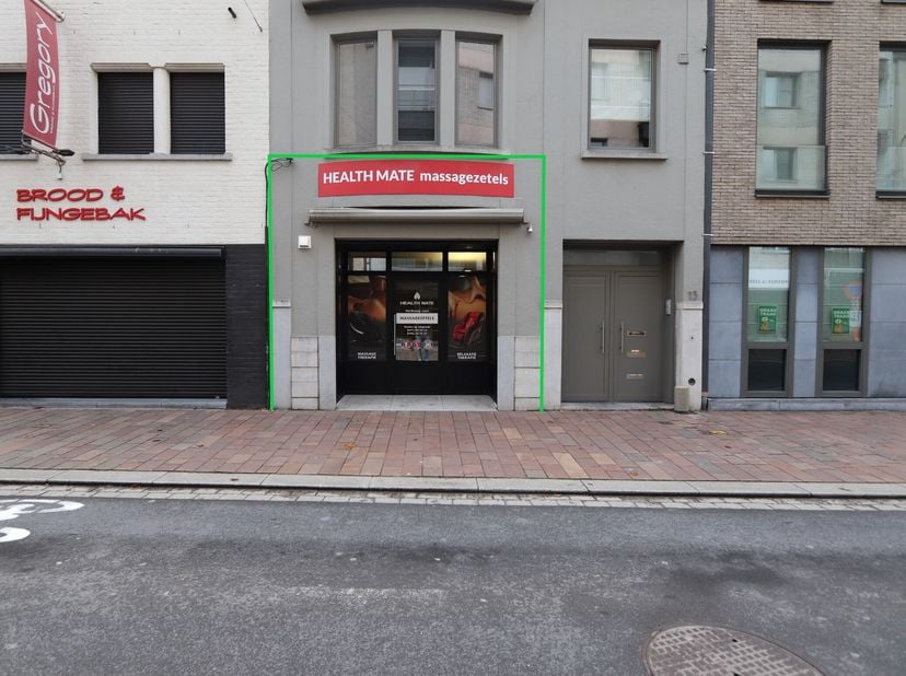 Bien professionnel à louer
                    à 8550 Zwevegem
