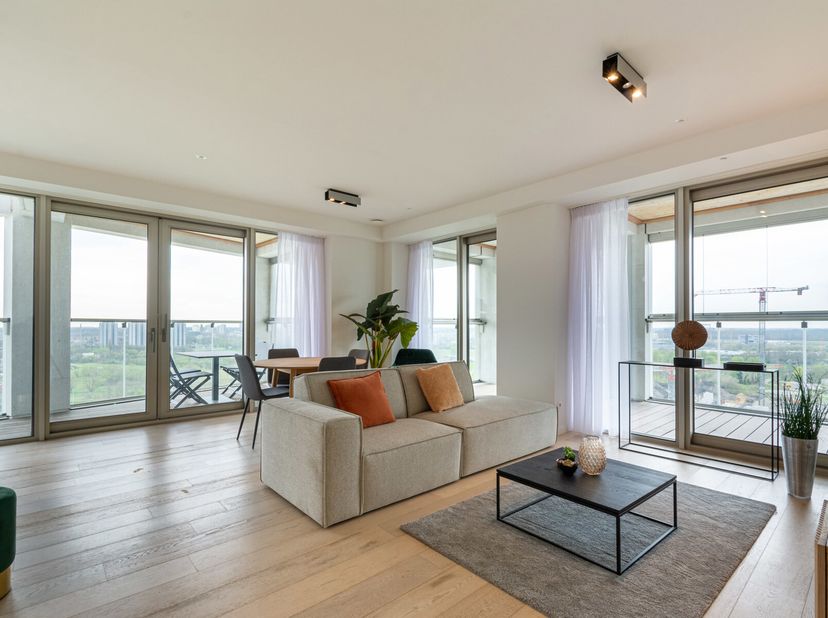 ZZ 17.1  Energiezuinig Appartement in Woontoren Zuiderzicht, Nieuw Zuid  Antwerpen&lt;br /&gt;
Nieuw Zuid is een vernieuwend stadsproject langs de Schelde,