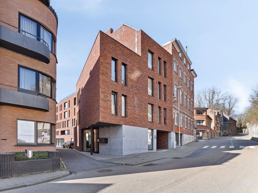 Bent u ook op zoek naar een veilige en rendabele belegging met zicht op meerwaarde of zoekt u een eigen stek aan te kopen voor uw studerende kinderen?