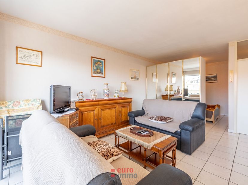 Vous recherchez un studio sans sensation d&#039;étroitesse ? Un pied-à-terre au cœur du magnifique Nieuport ? Un grand balcon vous séduit ?&lt;br /&gt;
&lt;br /&gt;
Ne