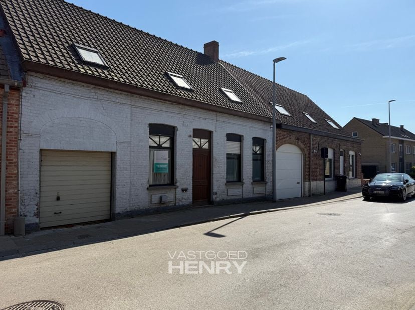 BID BOOST! &lt;br /&gt;
Deze woning wordt verkocht onder het systeem van BID BOOST met een startprijs van 150 000,- euro. Elk prijsvoorstel hoger dan deze b