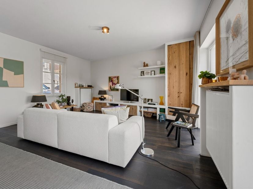 Magnifique maison prête à emménager à louer avec 3 chambres à coucher complètes, un garage et un jardin confortable situé au cur de RAMSKAPELLE.&lt;br /&gt;
