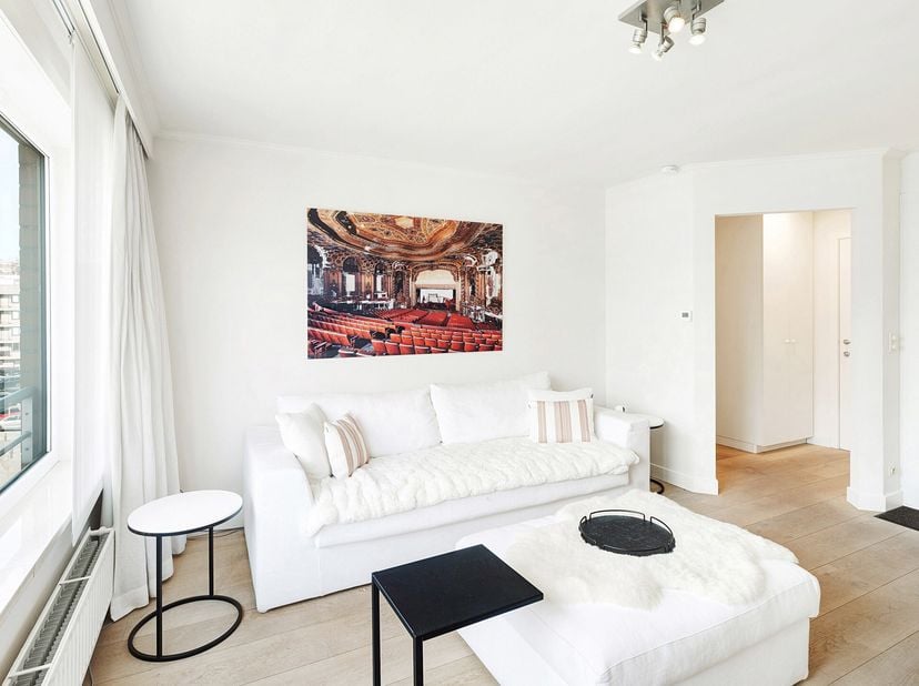Cet appartement d&#039;une chambre à coucher, meublé avec style et prêt à l&#039;emploi, est situé dans une résidence bien entretenue et constitue votre résiden