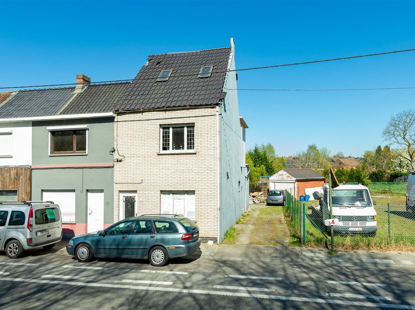 Maison à vendre
                    à 9070 Heusden