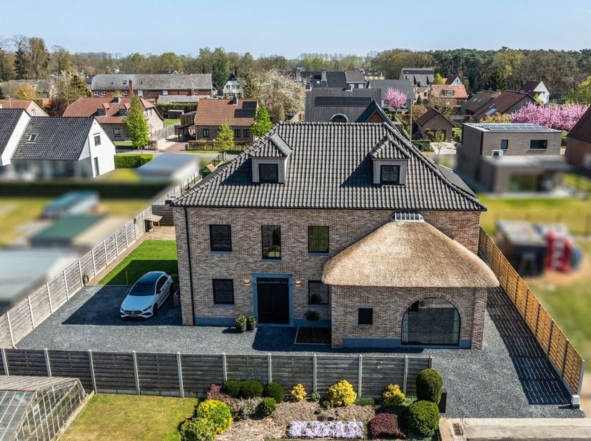 Maison à vendre
                    à 3930 Achel