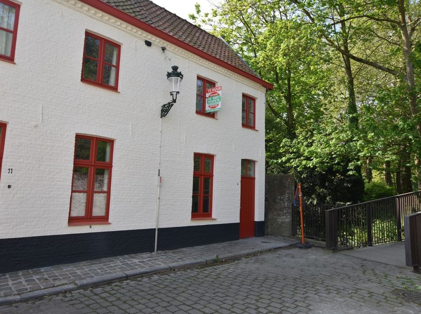 Maison à louer
                    à 8000 Brugge
