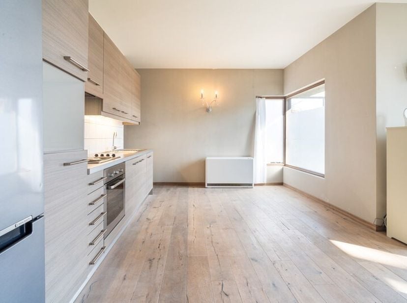 Vous êtes à la recherche d&#039;un appartement d&#039;une chambre au rez-de-chaussée avec jardin ? Ceci est une excellente option ! L&#039;appartement est situé dans