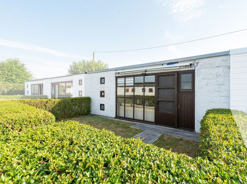 Op het vakantiedomein &quot;De Bremhoeve&quot; vinden we deze vernieuwde, instapklare vakantiewoning terug. Dit gezellig, volledig gemeubeld vakantieverblijf op