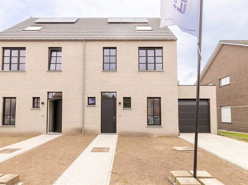 Maison à vendre
                    à 2360 Oud-Turnhout
