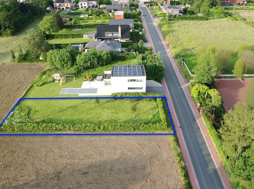 Uniek bouwperceel met panoramisch uitzicht in de Vlaamse Ardennen&lt;br /&gt;
Op zoek naar de ideale locatie voor uw droomwoning? Dit exclusieve bouwperceel