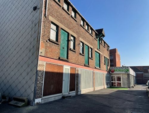                            Bien commercial à vendre à Roeselare

