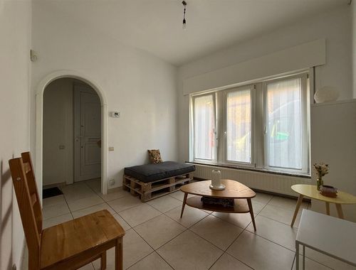                                         Maison unifamiliale à louer à Tournai, € 800
