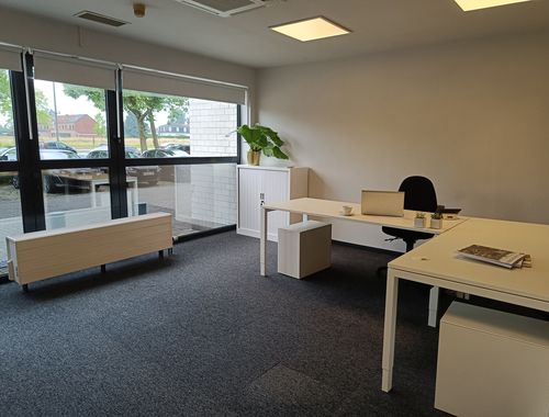                                         Kantoor te huur in Hasselt, € 960
