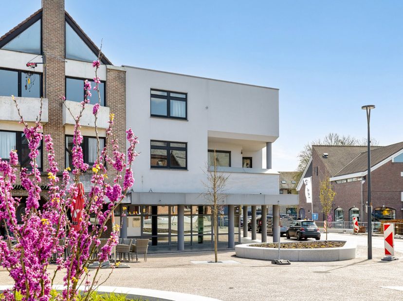 Bien professionnel à vendre
                    à 8760 Meulebeke