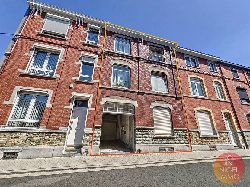 EXCLUSIVITÉ CHEZ NIGEL IMMO&lt;br /&gt;
Opportunité rare : Immeuble de rapport de 3 appartements en ordre urbanistique !&lt;br /&gt;
Investissez dans un immeuble