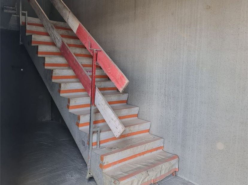 Bien professionnel à vendre
                    à 2235 Westmeerbeek