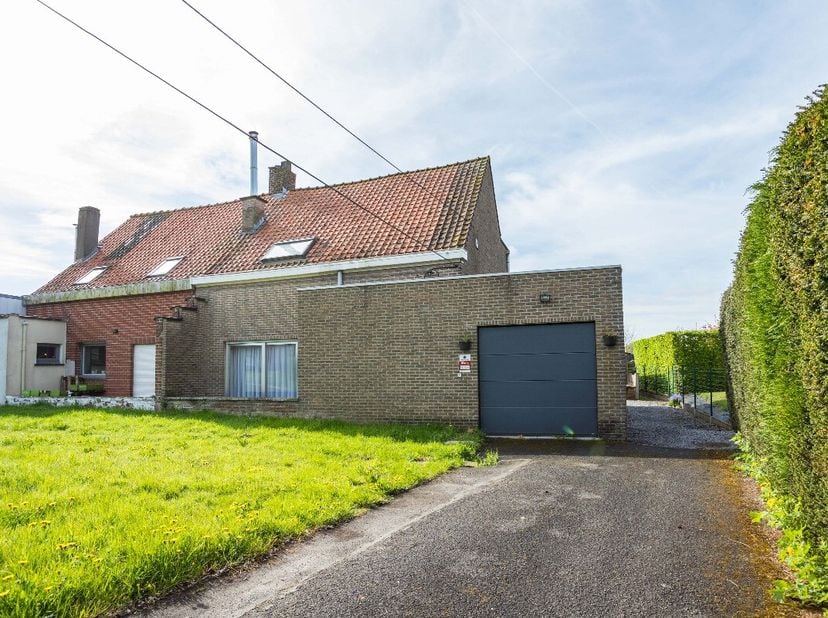 Maison à vendre
                    à 8560 Gullegem