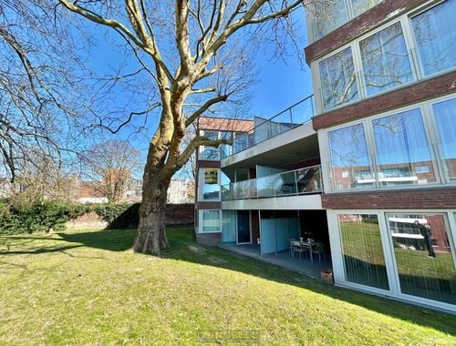                                         Appartement à louer à Renaix, € 695
