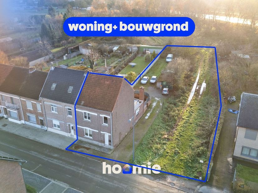 TE KOOP:&lt;br /&gt;
PROJECTGROND BESTAANDE UIT TE RENOVEREN GEZINSWONING&lt;br /&gt;
+ BOUWGROND GESCHIKT VOOR MAXIMAAL 2 NIEUWBOUWWONINGEN&lt;br /&gt;
Deze projectgro