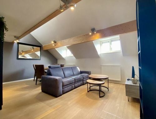                                         Duplex te koop in Elsene, € 295.000
