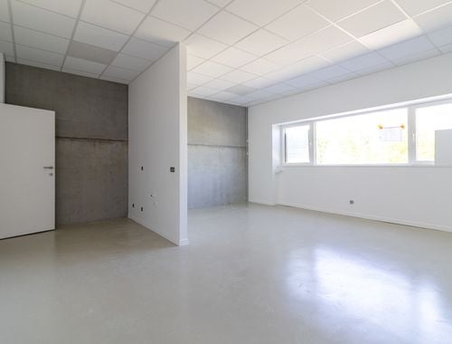                                         Bedrijfsgebouw te huur in Baulers, € 2.050
