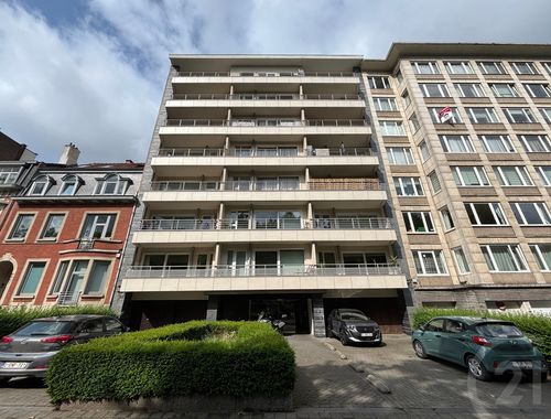                                         Appartement à louer à Schaerbeek, € 1.400
