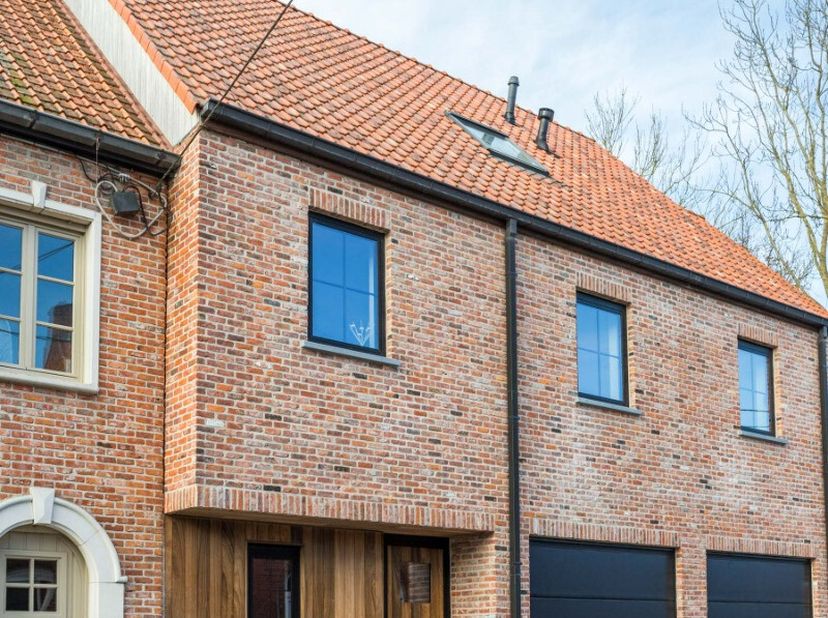 [[ CE BIEN PARTICIPE À LA JOURNÉE MAISONS OUVERTES ERA LE 15/3 DE 9:30 À 10:30 ]]&lt;br /&gt;
Ce bien participe à la Journée Maisons Ouvertes ERA. Visitable