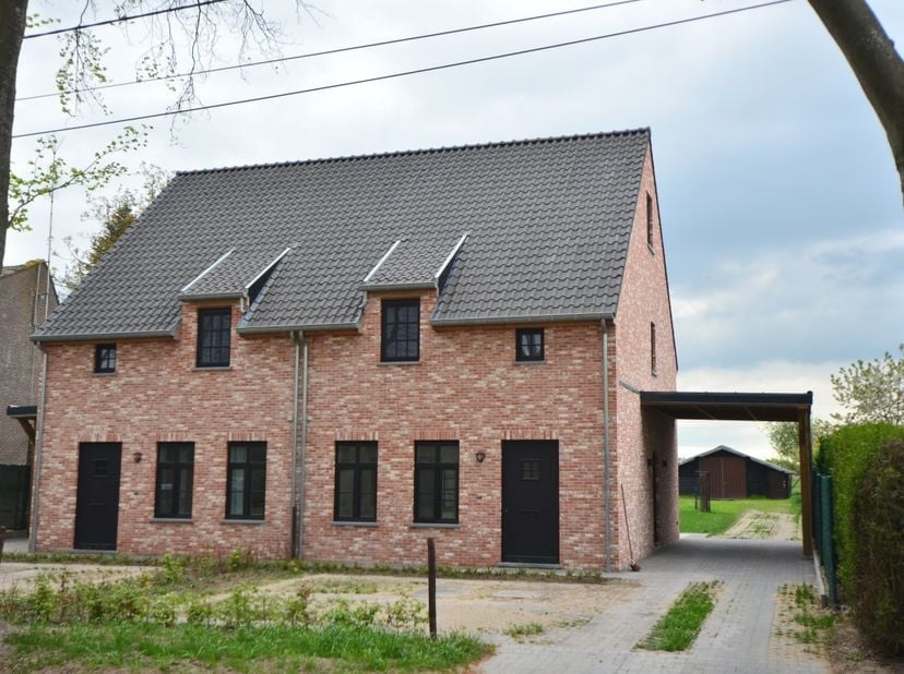 Maison à louer
                    à 9968 Bassevelde