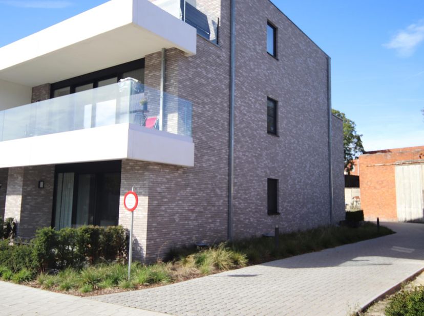 Garage à vendre
                    à 2350 Vosselaar