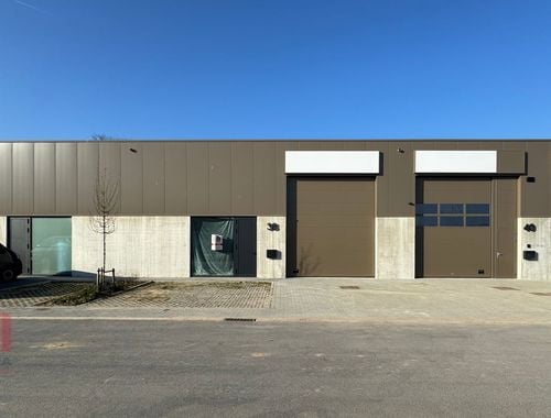                                         Bâtiment d’entreprise à louer à Londerzeel, € 1.600
