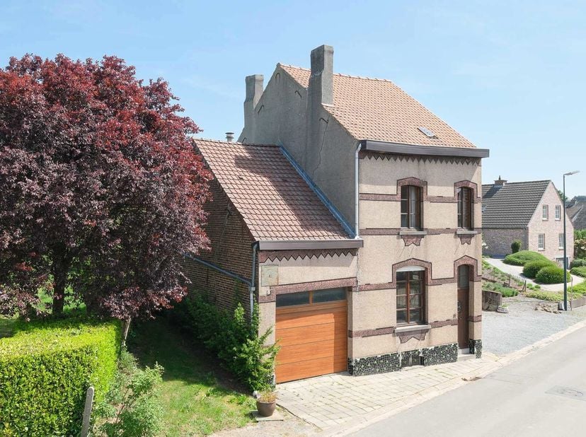 Maison spacieuse à rénover  Environnement rural à Duisburg (Tervuren)Située dans le charmant village de Duisburg, section de la commune prisée de Terv