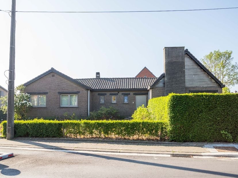 Maison à vendre
                    à 8540 Deerlijk