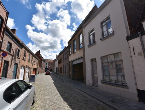                                         Garagebox te huur in Brugge, € 100
