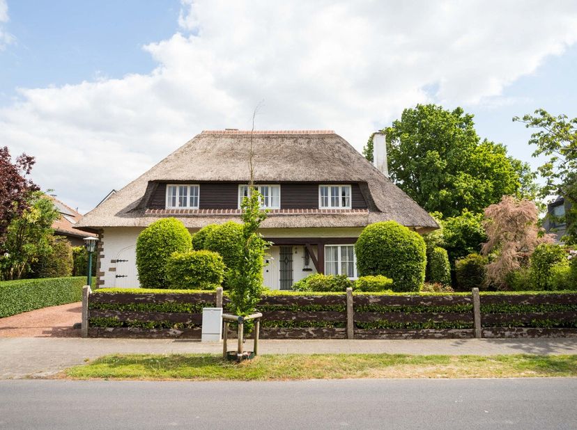 [[ CE BIEN PARTICIPE À LA JOURNÉE MAISONS OUVERTES ERA LE 14/6 DE 9:30 À 10:30 ]]&lt;br /&gt;
Ce bien participe à la Journée Maisons Ouvertes ERA. Visitable