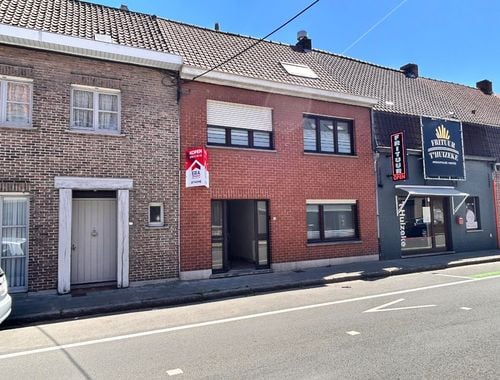                                         Rijwoning te koop in Wevelgem, € 135.000
