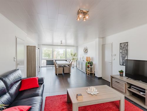                                        Appartement te huur in Wetteren, € 795
