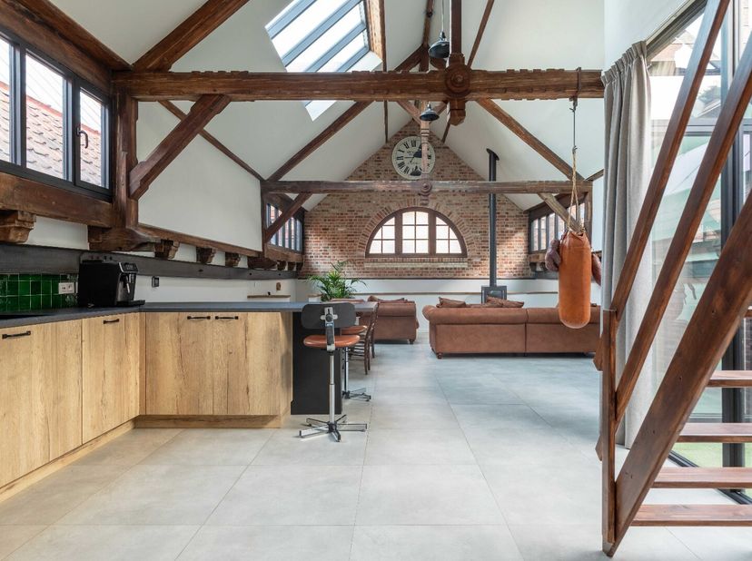 Les accents: Loft! - EPC 111 (= presque A)! - Terrasse! - Incl 2 places de parking! - Industriel Vintage!&lt;br /&gt;
Opportunité rare!&lt;br /&gt;
En 2020, ce ma