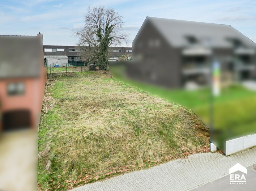 Terrain à vendre
                    à 3560 Lummen