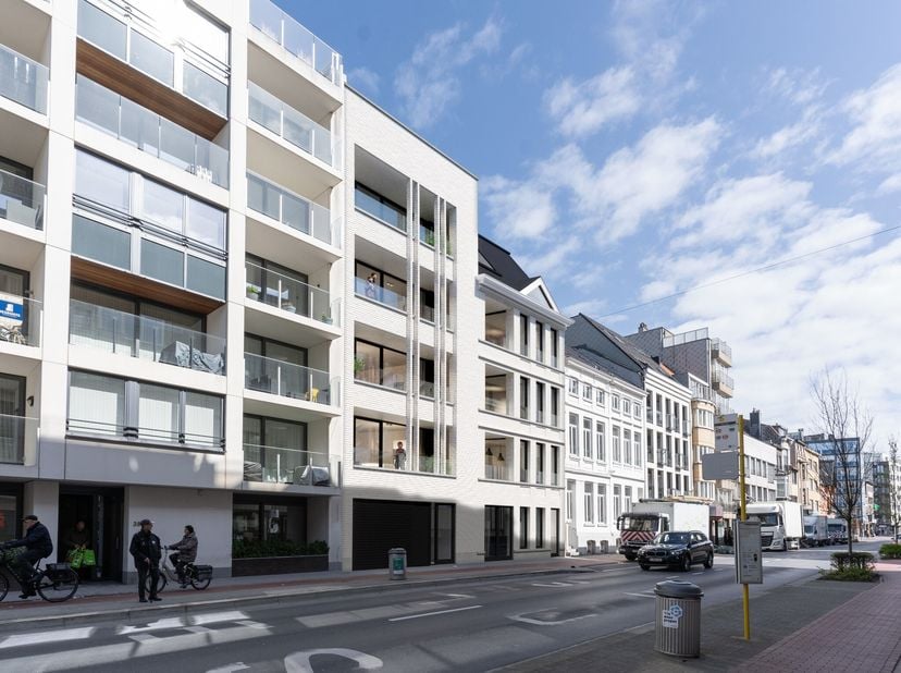 Appartement te koop
                    in 8400 Oostende