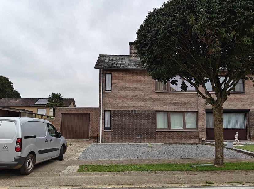 Te Koop: Ruime Instapklare Woning in het Centrum van Oostham&lt;br /&gt;
&lt;br /&gt;
Op zoek naar een ruime en instapklare woning in een rustige omgeving? Deze p