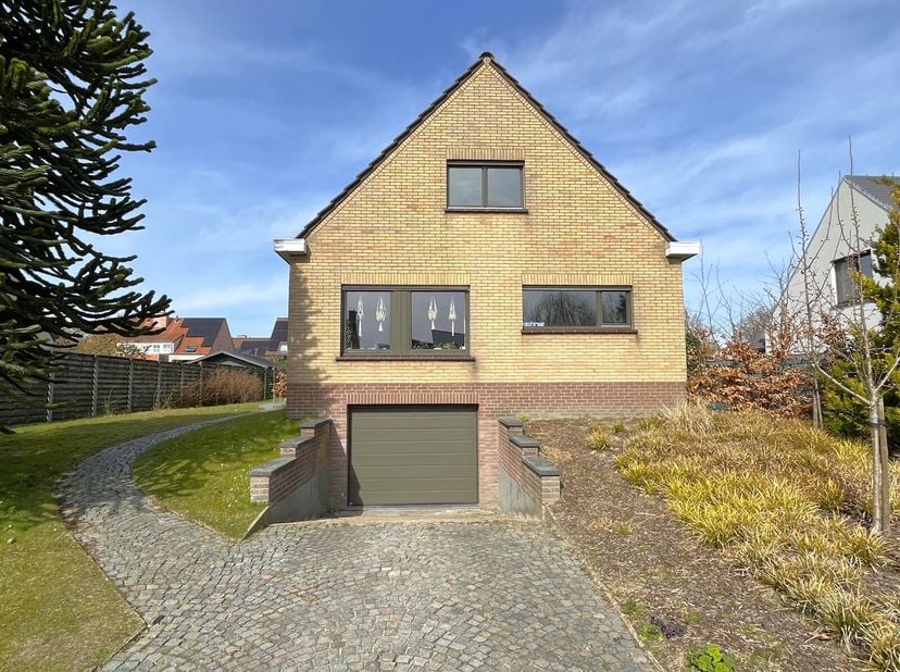 Maison à vendre
                    à 8020 Oostkamp