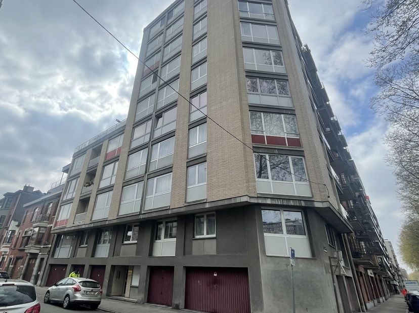 Envie de visiter ? Contactez-nous UNIQUEMENT par téléphone au 04/220.60.30 !&lt;br /&gt;
Une location ? Bien sûr, cest encore chez ADK Immo !&lt;br /&gt;
Rue Alex