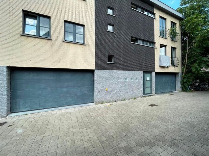 Appartement à louer
                    à 9000 Gent
