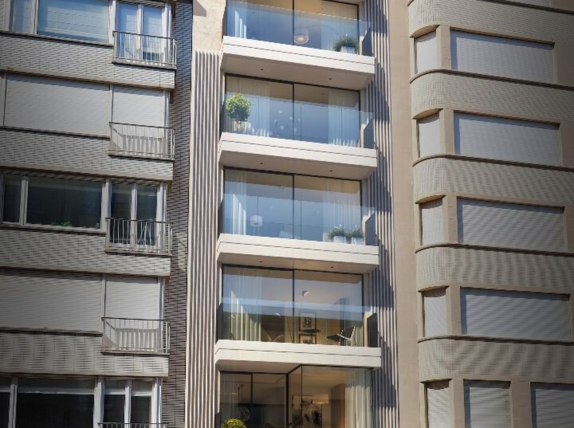 Appartement te koop
                    in 8300 Knokke