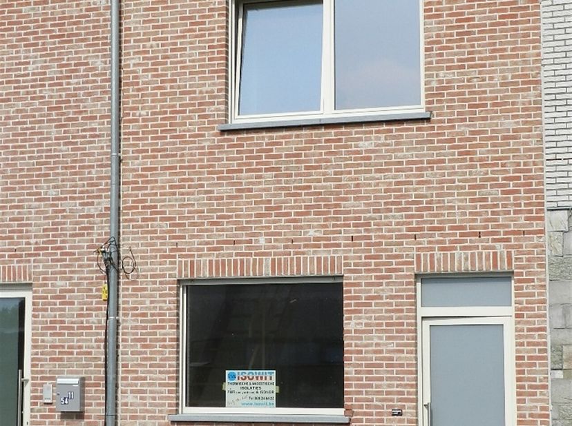 Bezoeken kunnen niet telefonisch ingepland worden, huurprofiel is verplicht:&lt;br /&gt;
Klik op BEZOEK AANVRAGEN op onze website (www.immo-zone.be), maak e