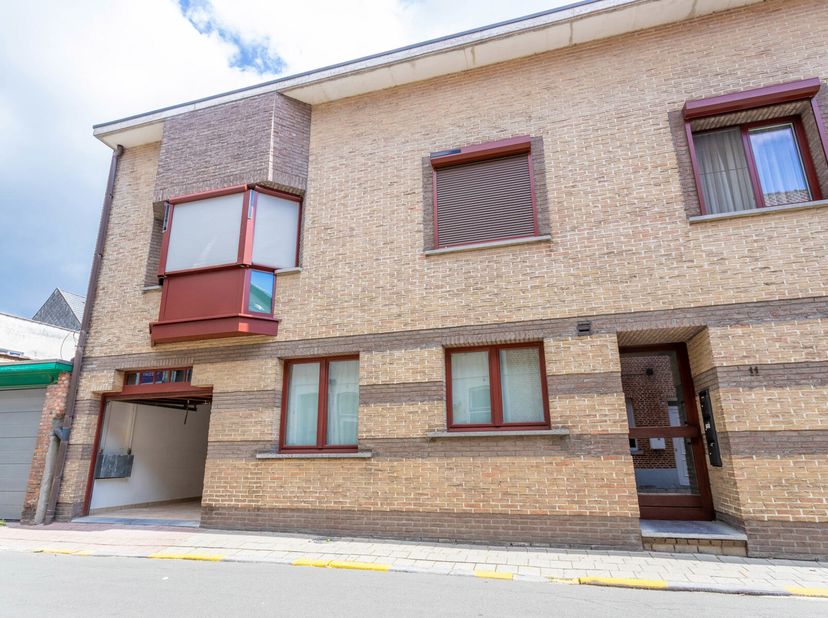 Appartement à vendre
                    à 2845 Niel