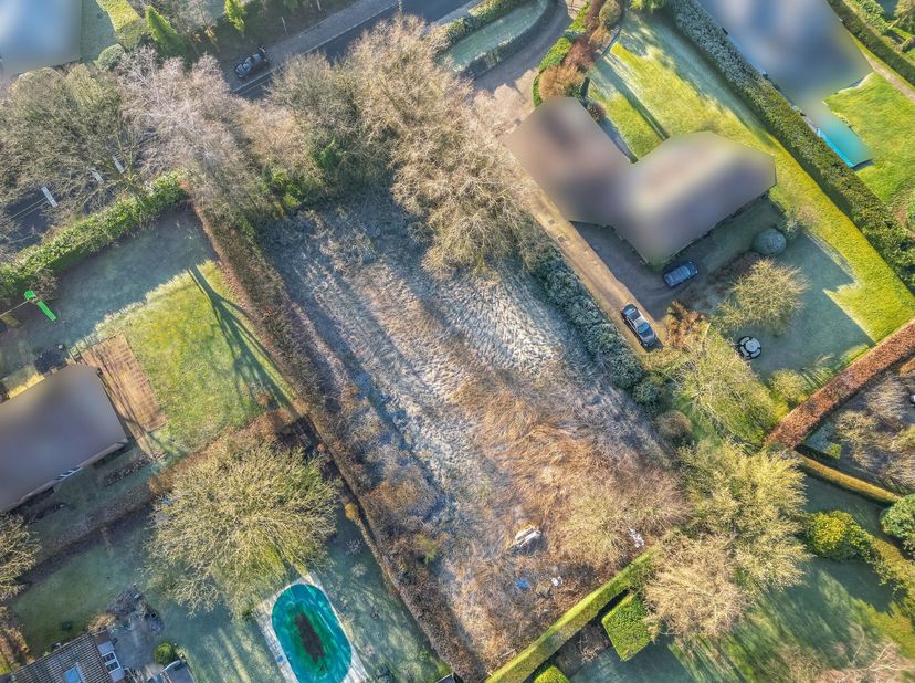 Idéalement situé, au cur dun environnement champêtre de Maransart, permettant daccéder rapidement aux grands axes et aux facilités (commerces, écoles,