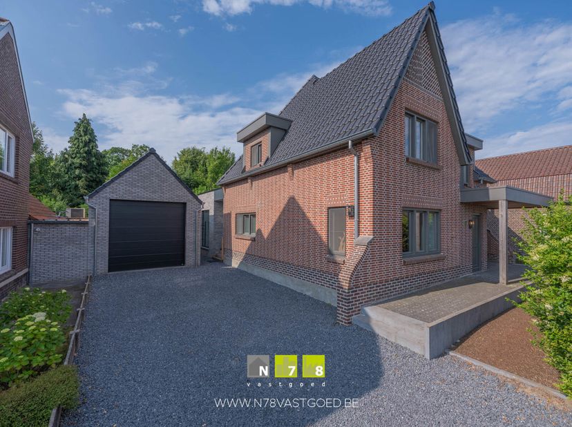 Maison à vendre
                    à 3640 Kinrooi