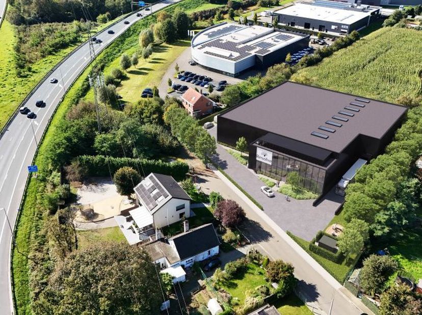 Ontdek dit nieuw te bouwen bedrijfsgebouw in Mechelen Noord, een strategische locatie in een economisch sterke regio, direct nabij de op- en afrit van