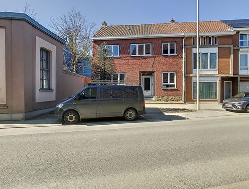                                         Maison à vendre à Bazel, € 315.000
